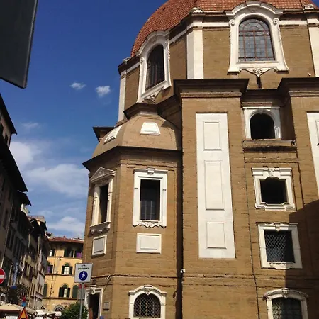 Apartment Design Florence- Center