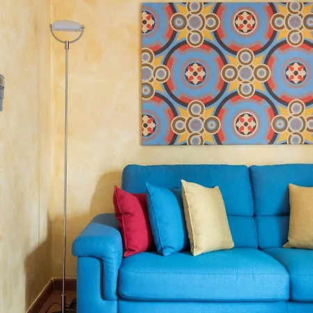 Apartment Design Florence- Center