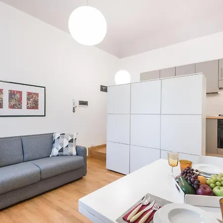 Design Florence- Center Daire